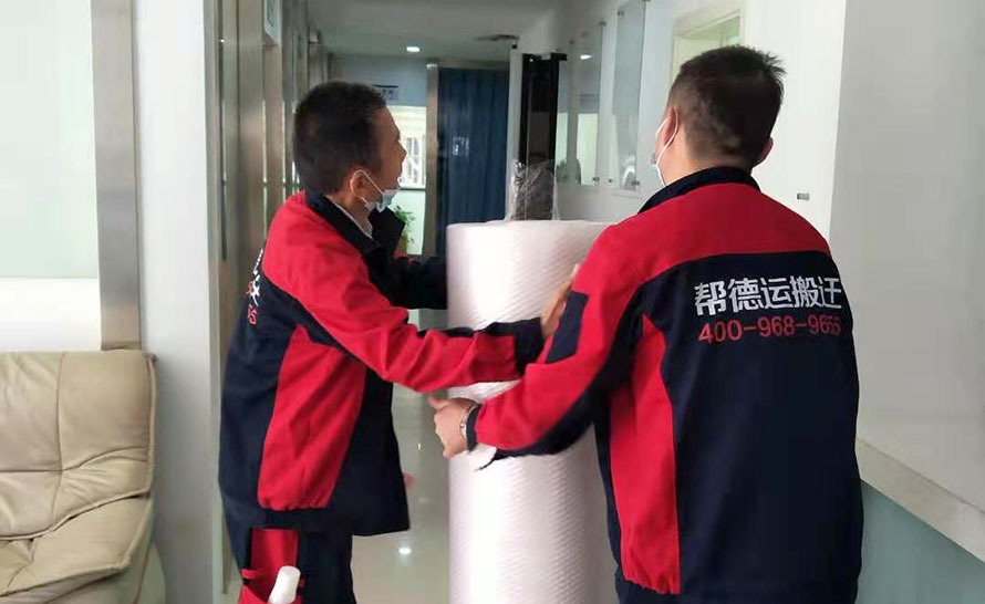 深圳優(yōu)質搬家公司的特點：價格透明，品質保證，服務至上